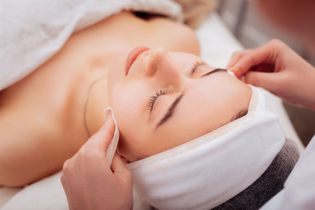 facials-services-ilford-1